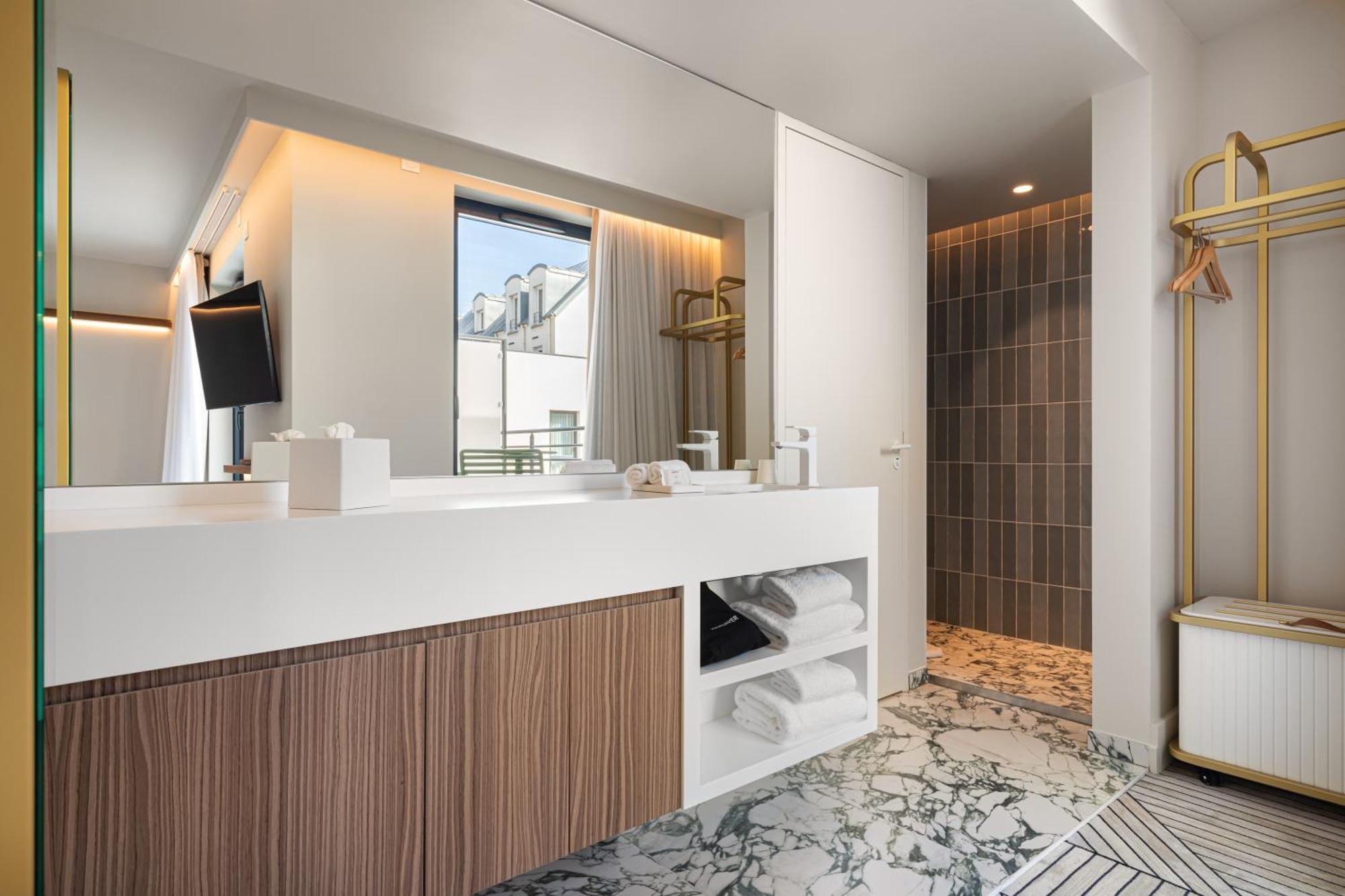 Hotel Yac Paris Clichy, A Member Of Radisson Individuals Eksteriør billede