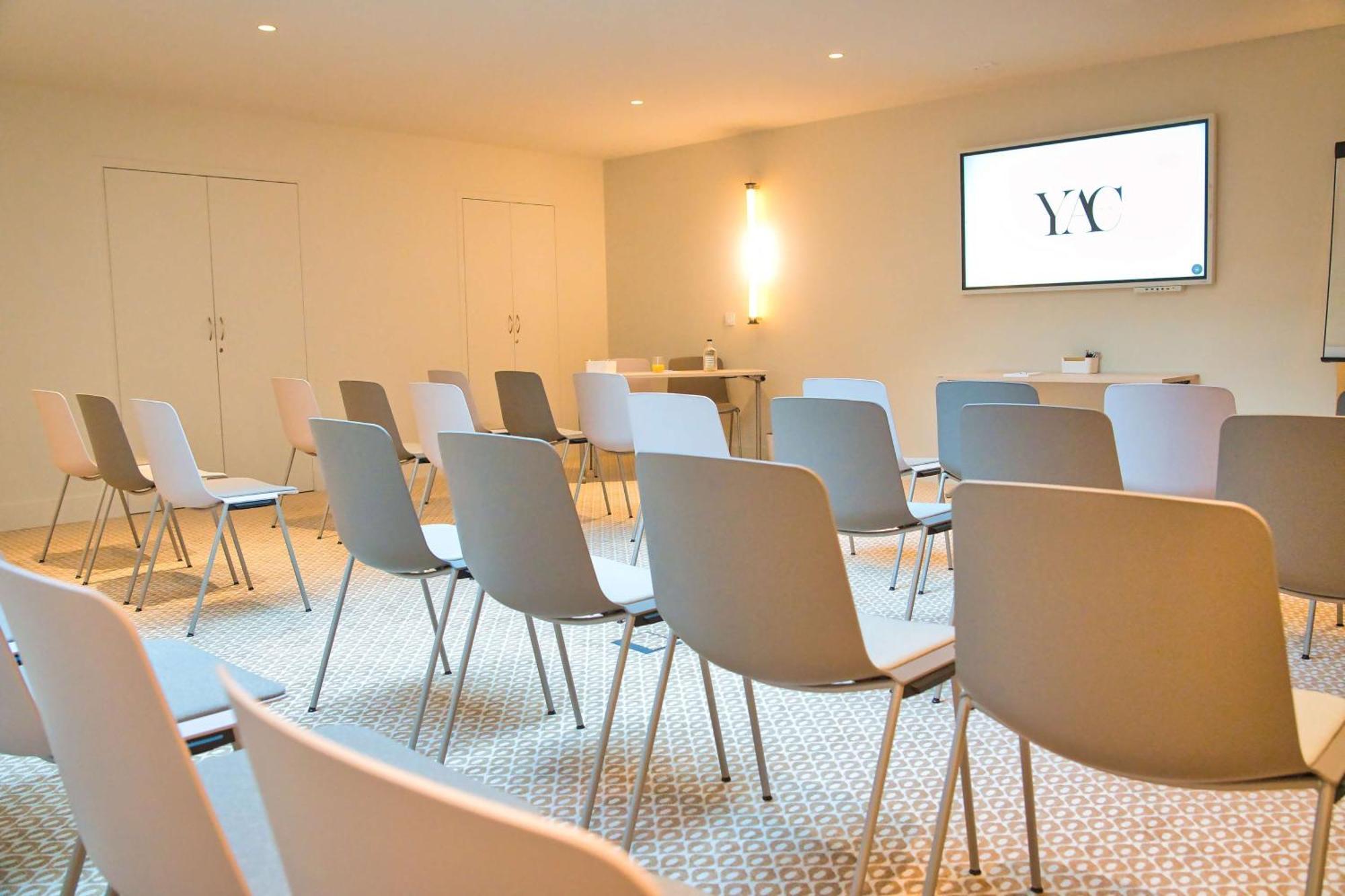 Hotel Yac Paris Clichy, A Member Of Radisson Individuals Eksteriør billede