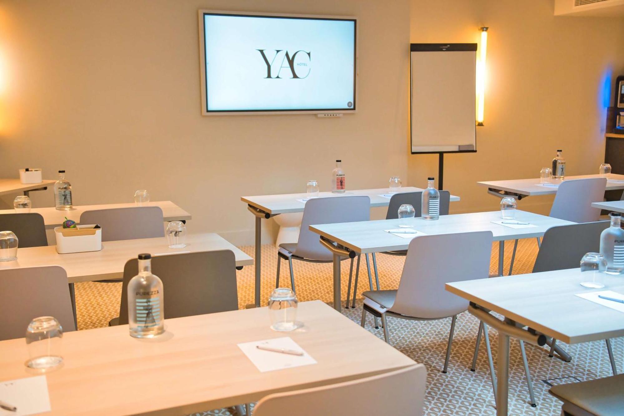 Hotel Yac Paris Clichy, A Member Of Radisson Individuals Eksteriør billede